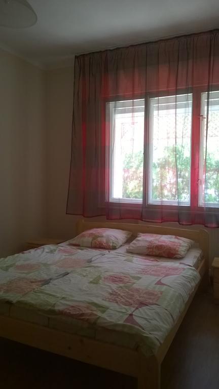Eva Vendeghaz Villa บาลาตอนแลลเล ภายนอก รูปภาพ